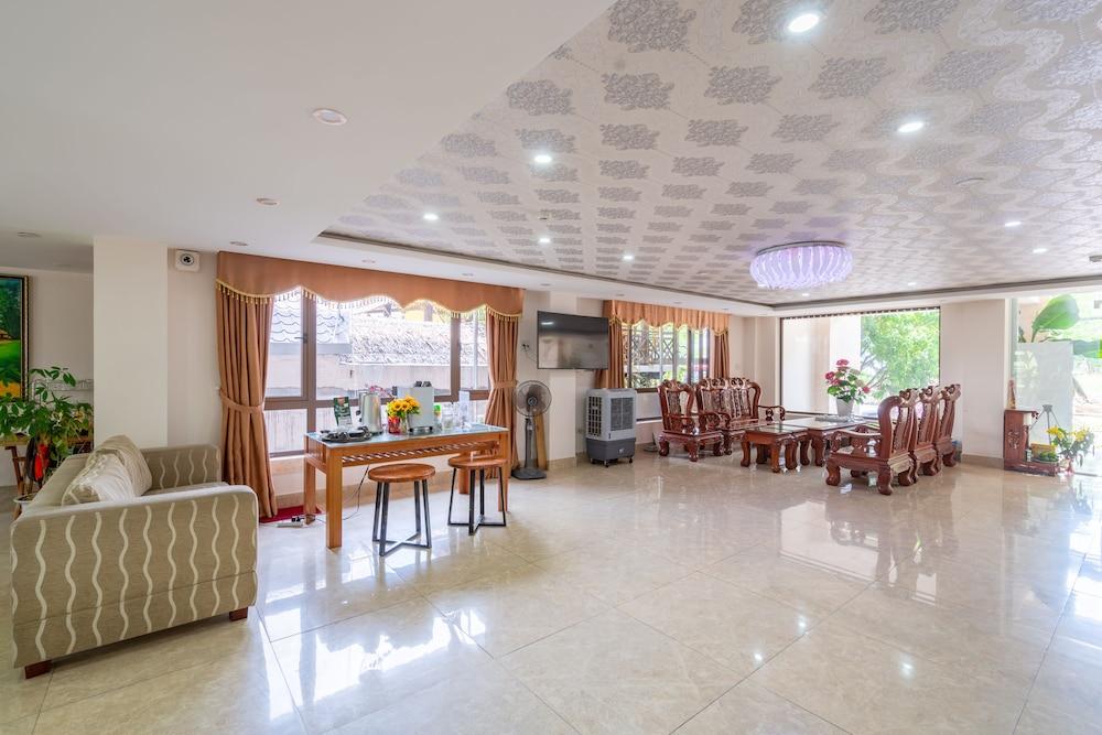 Oyo 236 Hoa Mai Boutique Hotel Da Nang Bagian luar foto